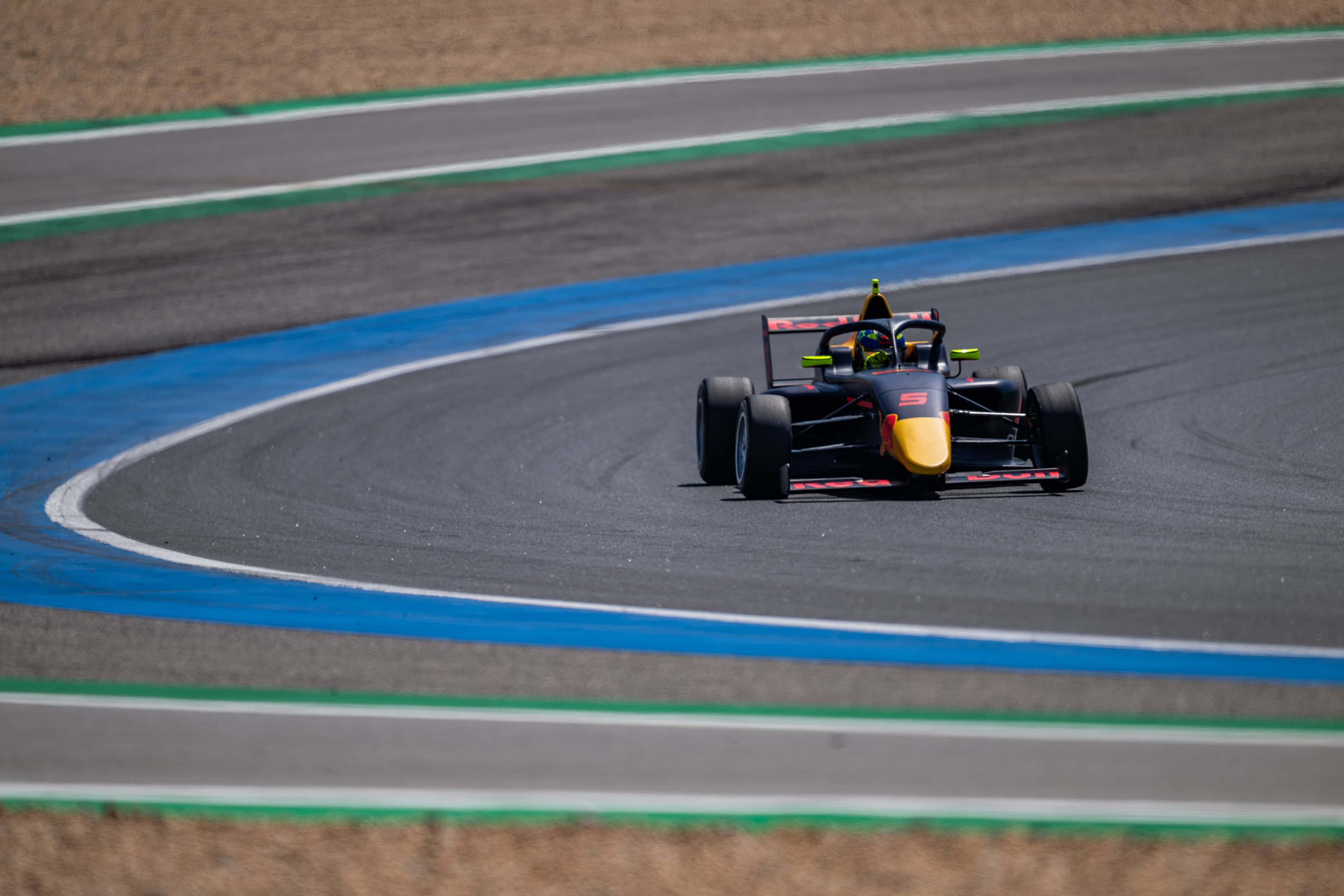 Scott Kin Lindblom testing F4 at Estoril, Portugal, during Red Bull Driver Search 2025. Photo: Joerg Mitter