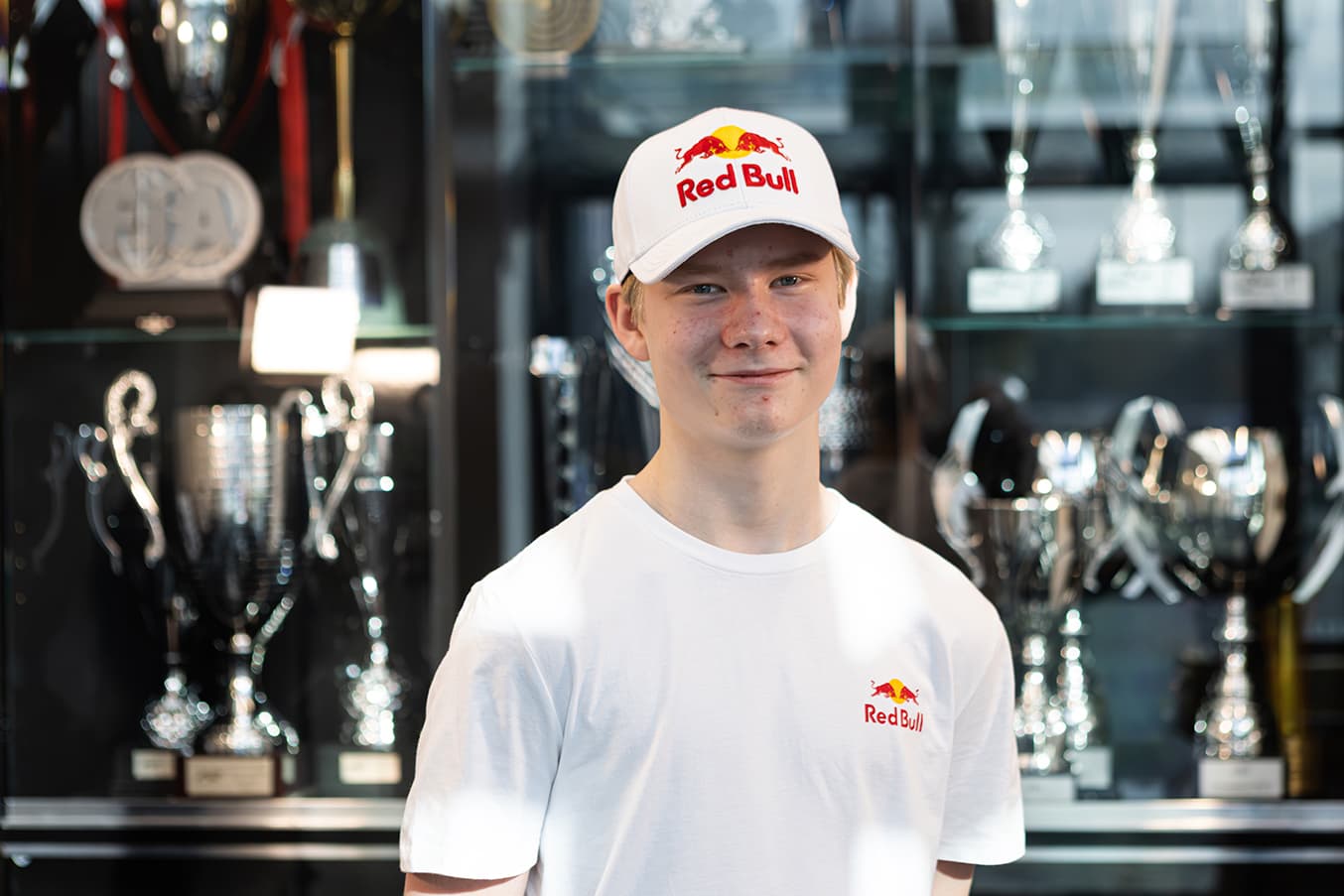 Scott joins Hitech for British F4