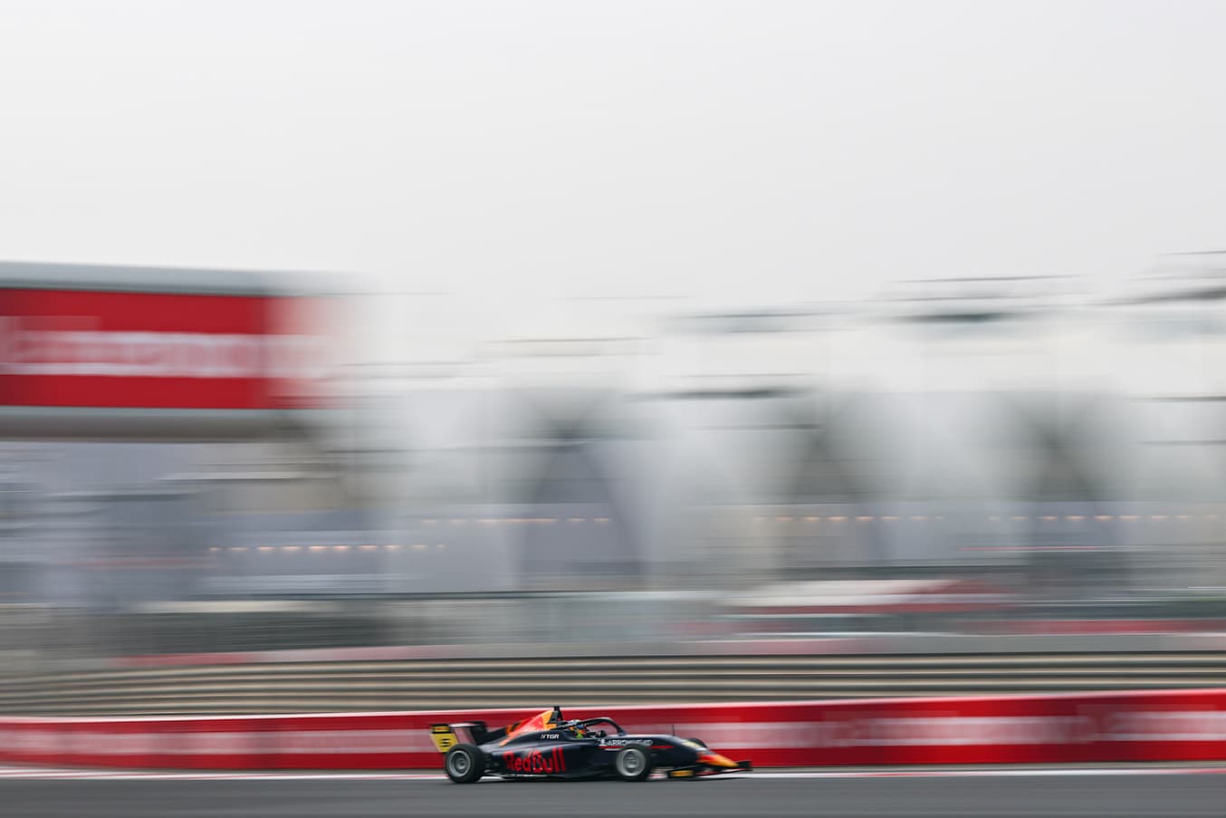 Scott Kin Lindblom, Hitech, Yas Island, Abu Dhabi, UAE F4 Trophy 2025, Rd 2. Photo: UAE F4 Trophy