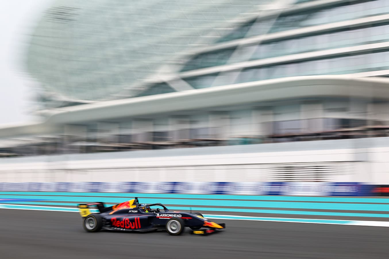 Scott Kin Lindblom, Hitech, Yas Island, Abu Dhabi, UAE F4 Trophy 2025, Rd 2. Photo: UAE F4 Trophy