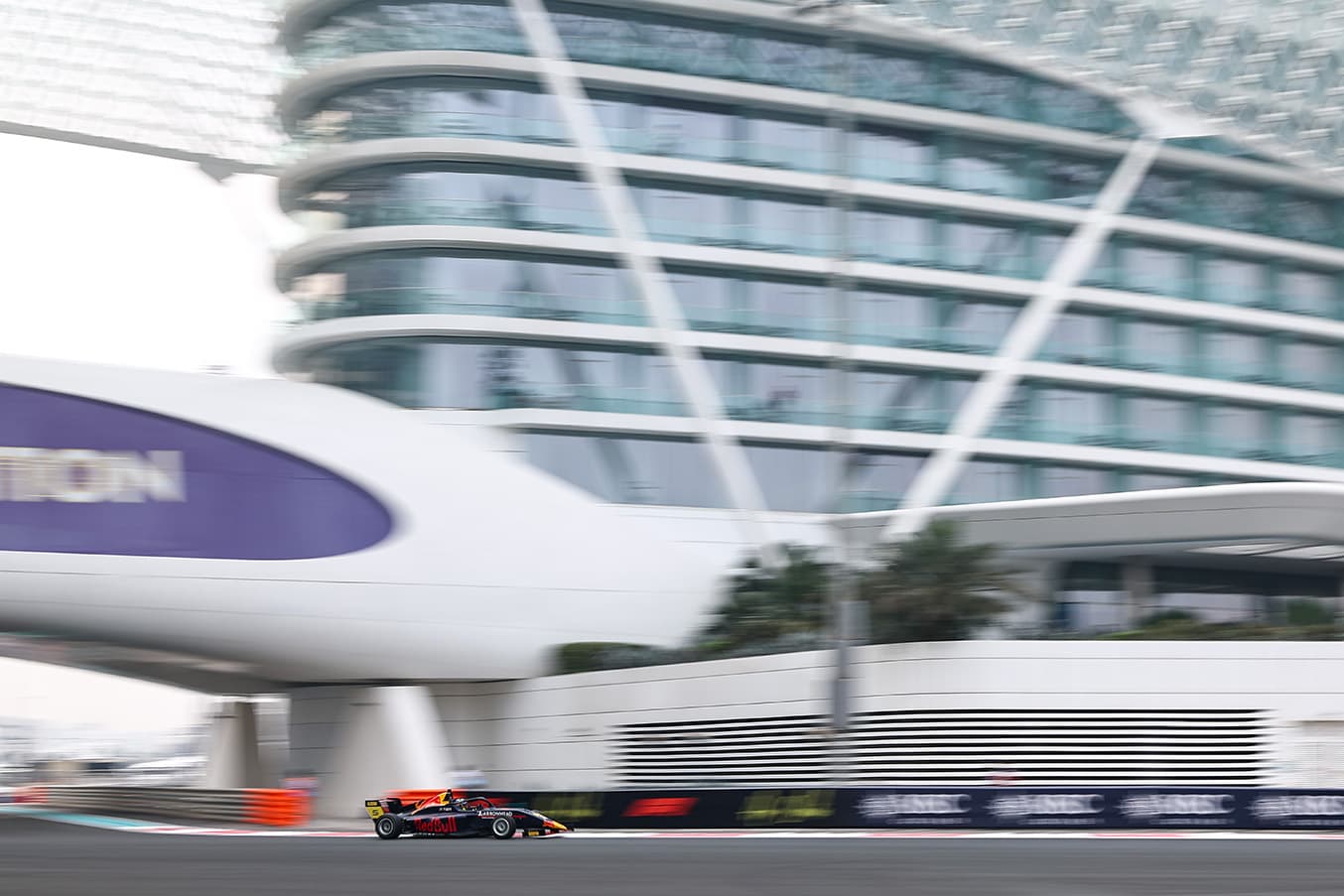 Scott Kin Lindblom, Hitech, Yas Island, Abu Dhabi, UAE F4 Trophy 2025, Rd 2. Photo: UAE F4 Trophy