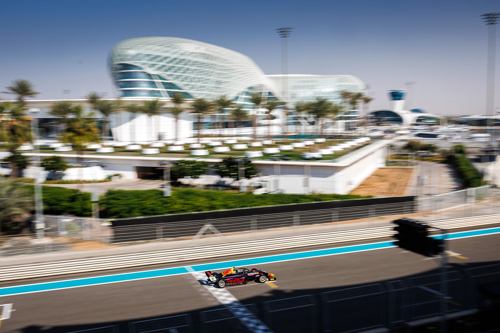 UAE4 Round 1, Abu Dhabi, 16-18 january 2026, Scott Kin Lindblom, Red Bull Junior, Hitech. photo: Dutch Photo Agency