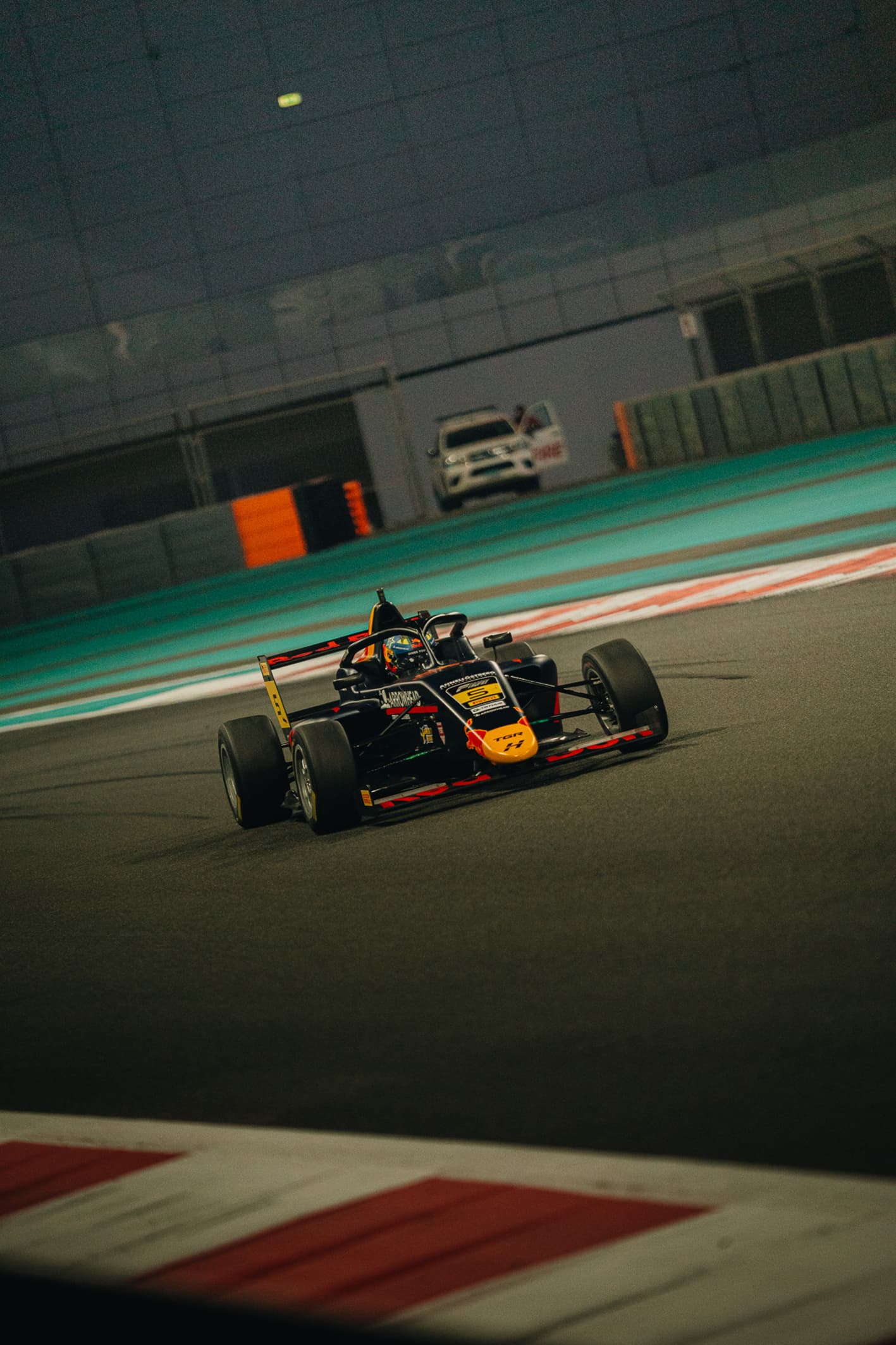 Scott Kin Lindblom, Hitech, Yas Island, Abu Dhabi, UAE F4 Trophy 2025, Rd 3. Photo: Connor Botha